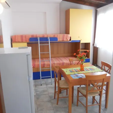 Apartment Favignanamare Vacanza *